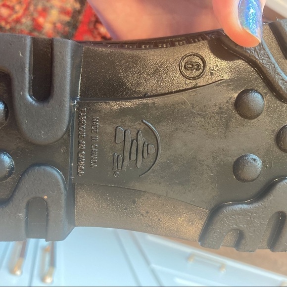 Kamik 6 purple black insulated winter duck boots - Picture 5 of 16